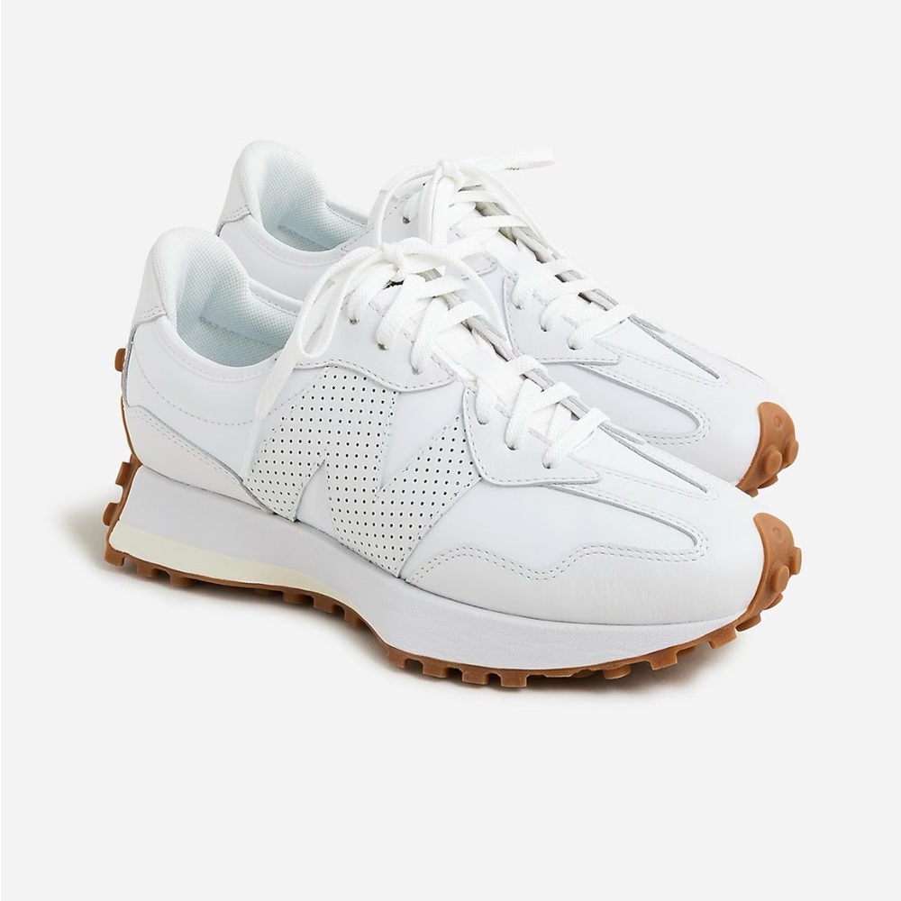 Women’s New Balance 327 Sea Salt Gum white all leather sneakers Size 10